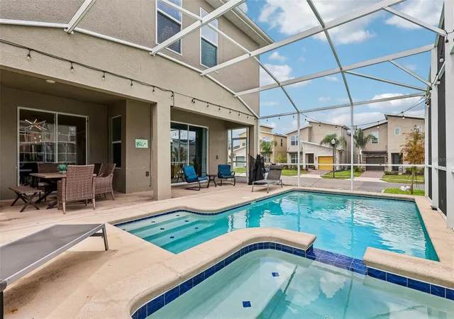 Photo 4 of Single family home for sale at 571 Sticks St, Davenport, FL 33896 | MLS# O6438726 | Listing updated on 2026-10-12