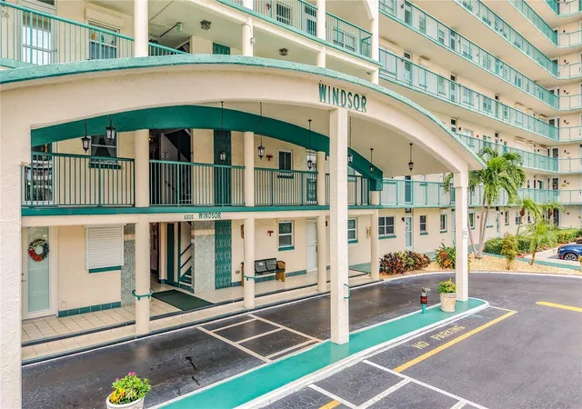 Photo 2 of Condo for sale at 6020 Shore Blvd S #211, Gulfport, FL 33707 | MLS# TB8545047 | Listing updated on 2026-09-11
