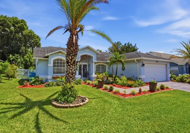 Photo 4 of Single family home for sale at 1198 Muscovy Dr, Spring Hill, FL 34608 | MLS# O6438778 | Listing updated on 2026-09-08