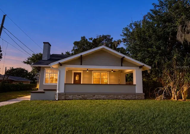 Photo 3 of Single family home for sale at 2112 Ave C Sw, Winter Haven, FL 33880 | MLS# P4939766 | Listing updated on 2026-09-15