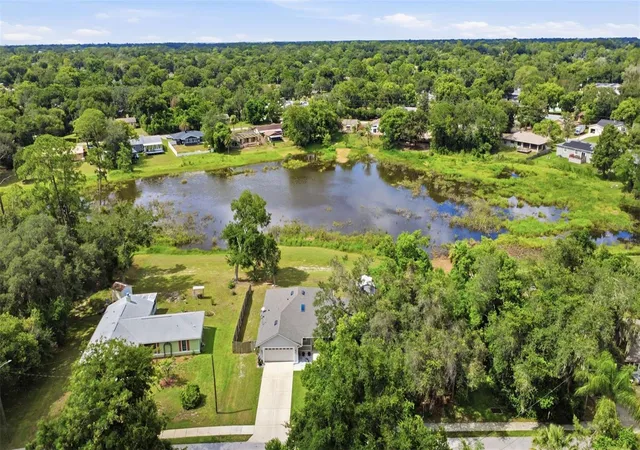 Photo 3 of Single family home for sale at 120 Floridana Rd, Debary, FL 32713 | MLS# V4951097 | Listing updated on 2026-09-13