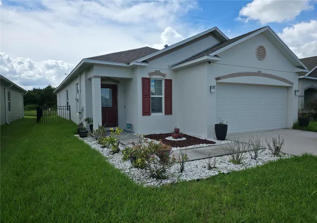 Photo 2 of Single family home for sale at 4304 Desert Rose Ave, Kissimmee, FL 34746 | MLS# O6438861 | Listing updated on 2026-09-14