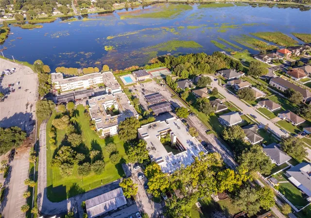 Photo 3 of Condo for sale at 1130 N Lake Parker Ave #C126, Lakeland, FL 33805 | MLS# O6438862 | Listing updated on 2026-09-13