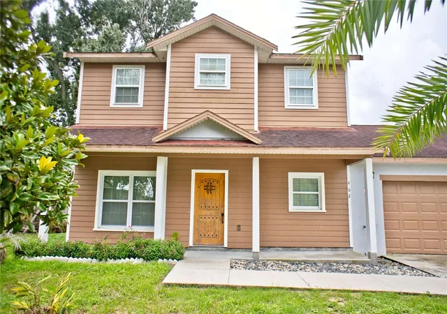 Photo 2 of Sale Pending at 402 E Maple St, Winter Garden, FL 34787 | MLS# G5117336 | Listing updated on 2026-10-02