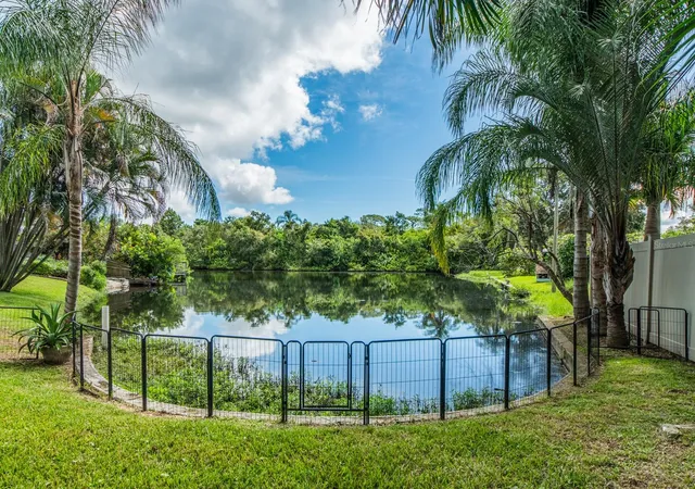 Photo 2 of Single family home for sale at 1679 Woodridge Dr, Clearwater, FL 33756 | MLS# TB8545284 | Listing updated on 2026-10-11