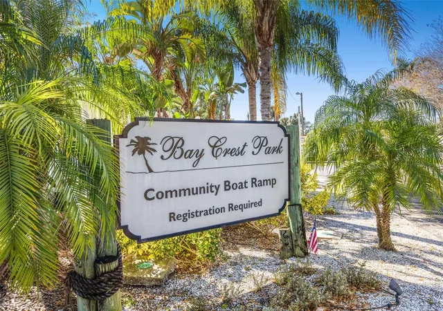 Photo 3 of Single family home for sale at 8403 S Flintrock Ct, Tampa, FL 33615 | MLS# TB8545316 | Listing updated on 2026-10-01