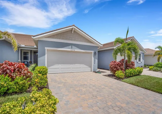 Photo 3 of Sale Pending at 12378 Asana Ct, Venice, FL 34293 | MLS# A4705005 | Listing updated on 2026-10-08