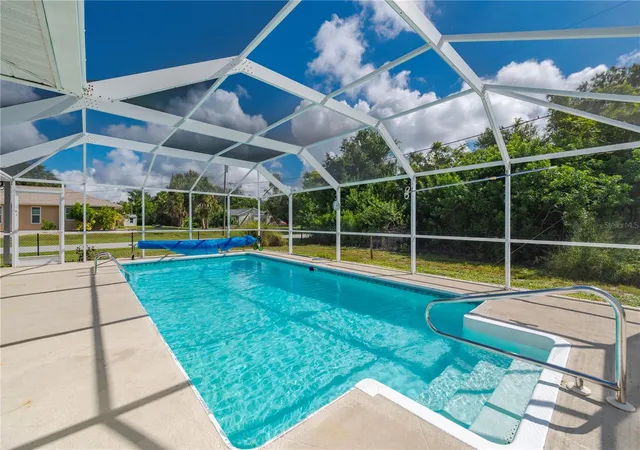Photo 4 of Single family home for sale at 2420 Pinellas Dr, Punta Gorda, FL 33983 | MLS# C7530337 | Listing updated on 2026-09-15
