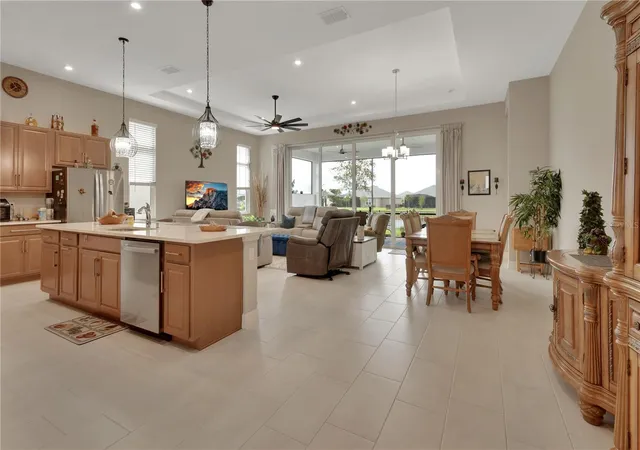 Photo 4 of Single family home for sale at 859 Liliana Dr, Deland, FL 32724 | MLS# V4951109 | Listing updated on 2026-10-08