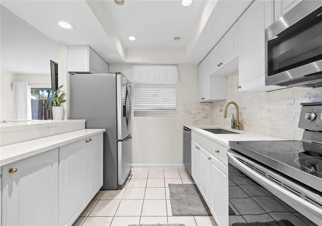 Photo 3 of Condo for sale at 782 Village Lake Ter N #103, Saint Petersburg, FL 33716 | MLS# TB8545396 | Listing updated on 2026-09-12