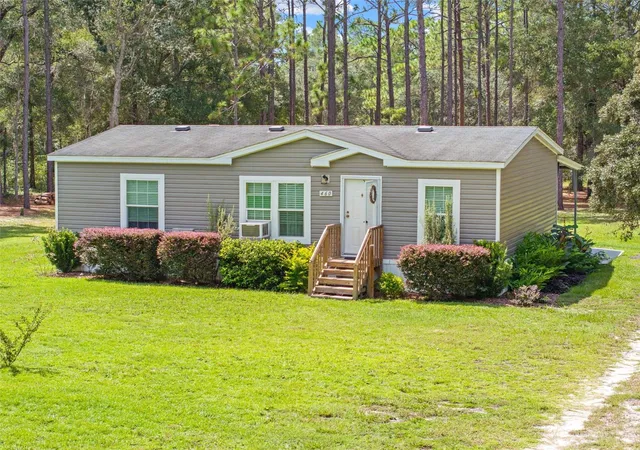 Photo 1 of Manufactured home for sale at 460 S Ponder Ave, Lecanto, FL 34461 | MLS# TB8545430 | Listing updated on 2026-09-22