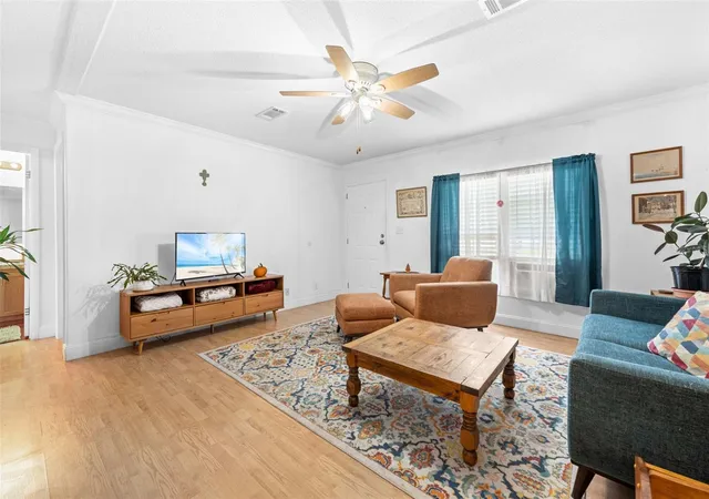 Photo 4 of Manufactured home for sale at 460 S Ponder Ave, Lecanto, FL 34461 | MLS# TB8545430 | Listing updated on 2026-09-22