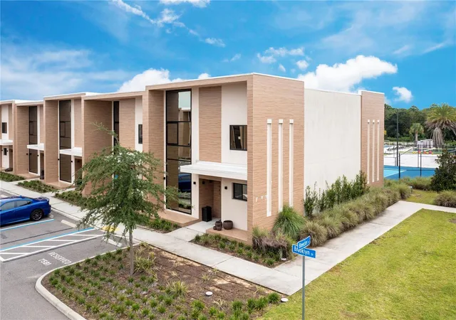 Photo 1 of Townhouse for sale at 7581 Brooklyn Dr, Kissimmee, FL 34747 | MLS# O6439073 | Listing updated on 2026-09-14