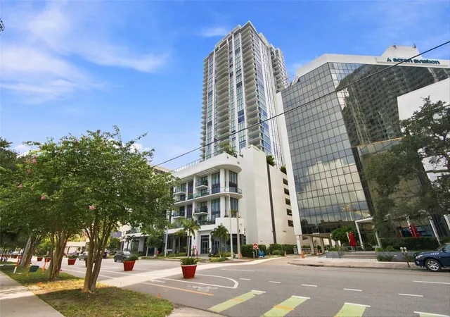 Photo 1 of Condo for sale at 301 1st Street S #2805, Saint Petersburg, FL 33701 | MLS# TB8545436 | Listing updated on 2026-10-09