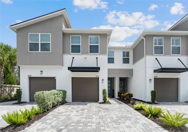 Photo 1 of Townhouse for sale at 3227 Timber Xing Ave, Brandon, FL 33511 | MLS# TB8545473 | Listing updated on 2026-09-11