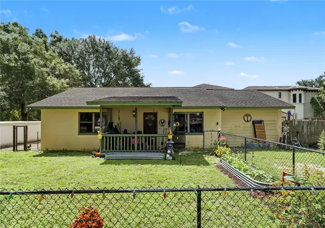 Photo 1 of Single family home for sale at 9764 Gotha Rd, Windermere, FL 34786 | MLS# O6439109 | Listing updated on 2026-09-14