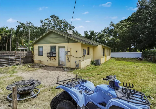 Photo 4 of Single family home for sale at 9764 Gotha Rd, Windermere, FL 34786 | MLS# O6439109 | Listing updated on 2026-09-14