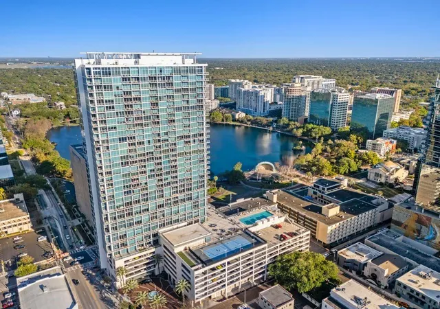 Photo 2 of Condo for sale at 150 E Robinson St #1909, Orlando, FL 32801 | MLS# O6439115 | Listing updated on 2026-10-06