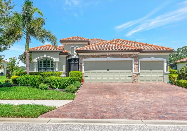 Photo 1 of Single family home for sale at 2938 Desert Plain Cvs, Bradenton, FL 34211 | MLS# A4705035 | Listing updated on 2026-09-29