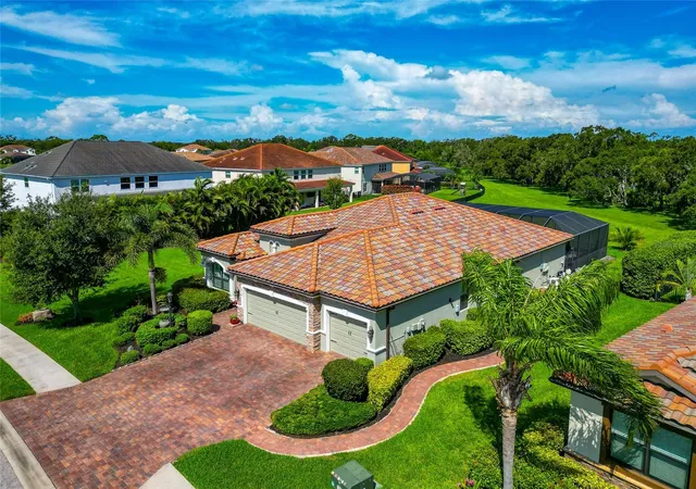 Photo 4 of Single family home for sale at 2938 Desert Plain Cvs, Bradenton, FL 34211 | MLS# A4705035 | Listing updated on 2026-09-29