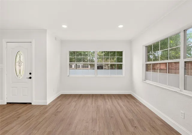 Photo 4 of Single family home for sale at 1421 NE 17th Avenue, Gainesville, FL 32609 | MLS# GC543248 | Listing updated on 2026-09-09