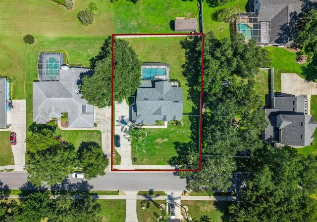 Photo 3 of Single family home for sale at 2207 Jessica Ln, Kissimmee, FL 34744 | MLS# O6439173 | Listing updated on 2026-10-27