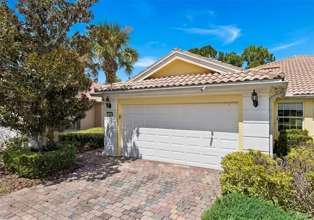 Photo 1 of Multi family home for sale at 11804 Astilbe Dr, Orlando, FL 32827 | MLS# O6439200 | Listing updated on 2026-09-14