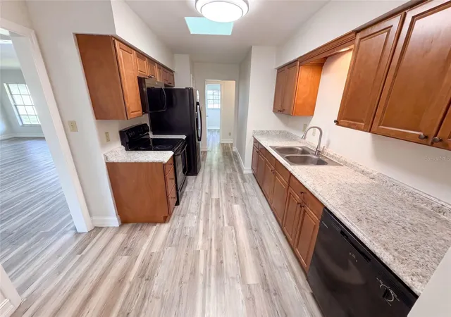 Photo 2 of Single family home for sale at 601 Carolyn Dr, Brandon, FL 33510 | MLS# O6439216 | Listing updated on 2026-10-20