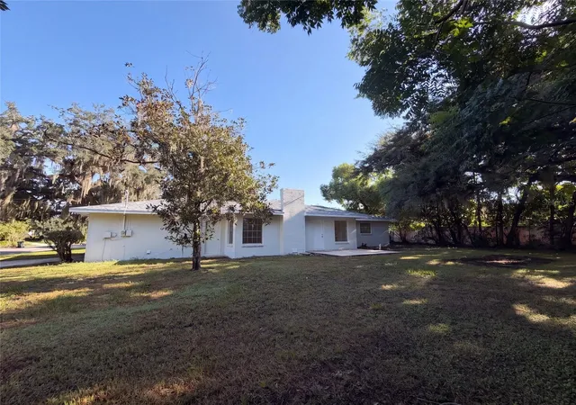 Photo 4 of Single family home for sale at 601 Carolyn Dr, Brandon, FL 33510 | MLS# O6439216 | Listing updated on 2026-10-20