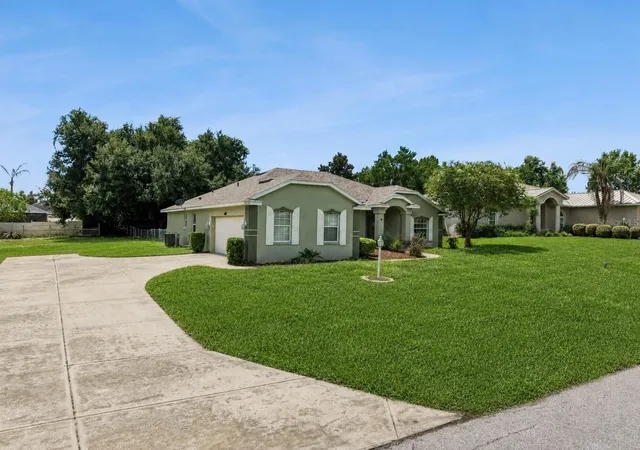 Photo 2 of Single family home for sale at 9320 County Rd 125b, Wildwood, FL 34785 | MLS# G5117378 | Listing updated on 2026-09-25