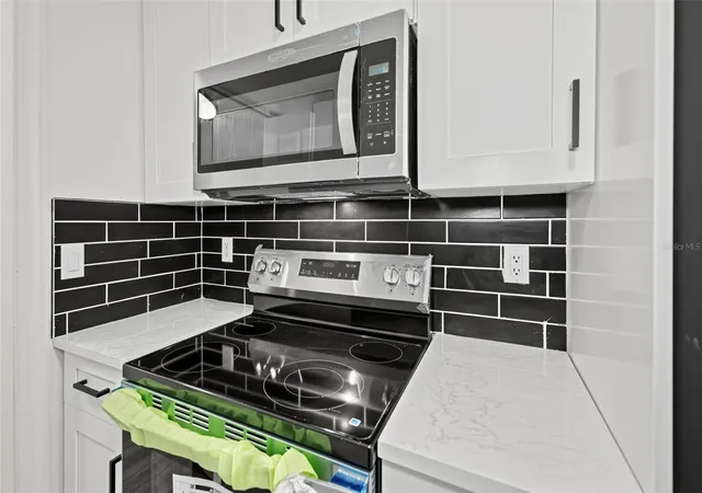 Photo 3 of Townhouse for sale at 2520 Graves Rd #102, Tallahassee, FL 32303 | MLS# O6439235 | Listing updated on 2026-10-15