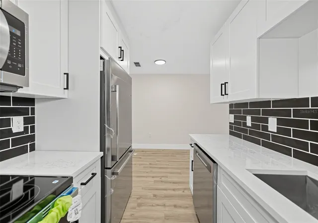 Photo 3 of Townhouse for sale at 2520 Graves Rd #102, Tallahassee, FL 32303 | MLS# O6439235 | Listing updated on 2026-10-15