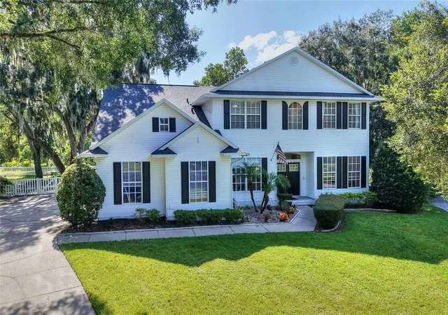 Photo 3 of Single family home for sale at 7365 Millbrook Oaks Dr, Lakeland, FL 33813 | MLS# L4964840 | Listing updated on 2026-09-11