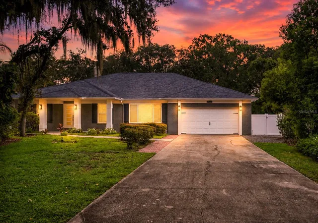 Photo 1 of Single family home for sale at 4712 Dover Cliff Ct, Dover, FL 33527 | MLS# TB8545649 | Listing updated on 2026-10-09