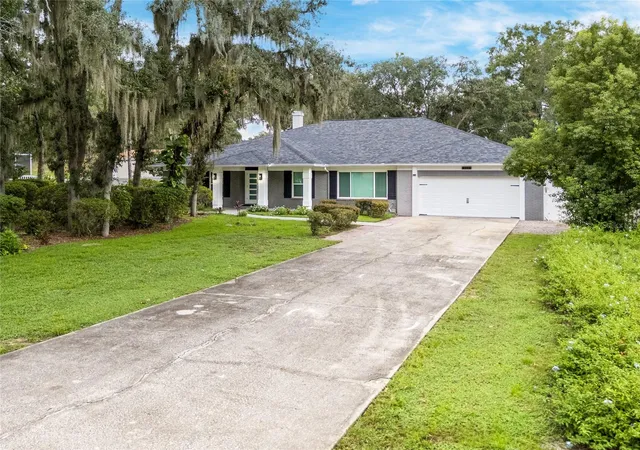 Photo 4 of Single family home for sale at 4712 Dover Cliff Ct, Dover, FL 33527 | MLS# TB8545649 | Listing updated on 2026-10-09