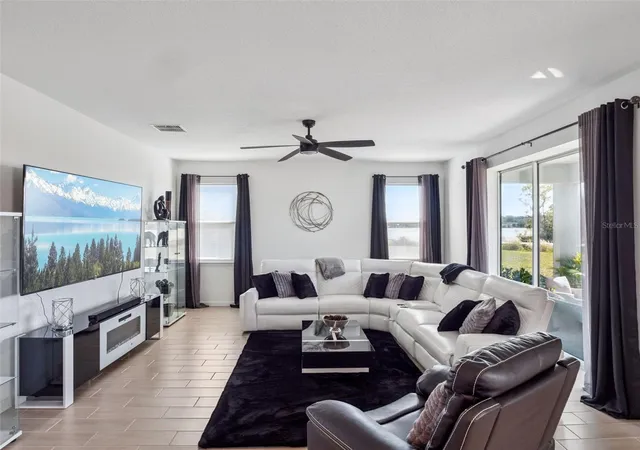 Photo 4 of Single family home for sale at 591 Via Bella Ct, Howey In The Hills, FL 34737 | MLS# O6439303 | Listing updated on 2026-09-12