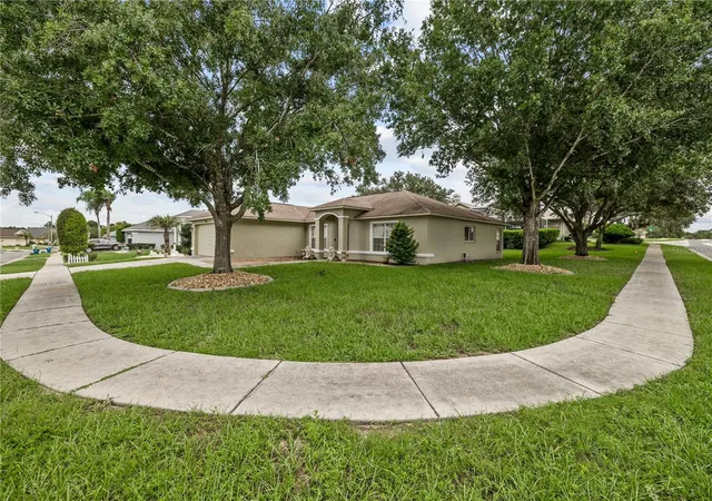 Photo 3 of Single family home for sale at 406 Pala Way, Spring Hill, FL 34608 | MLS# TB8545730 | Listing updated on 2026-09-15