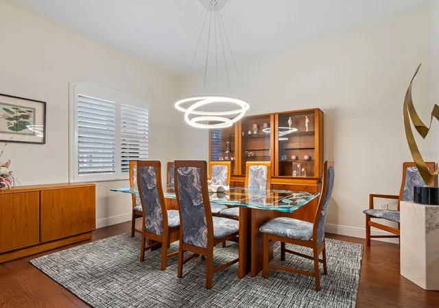 Photo 2 of Single family home for sale at 8348 Bridgeport Bay Cir, Mount Dora, FL 32757 | MLS# O6439313 | Listing updated on 2026-09-30