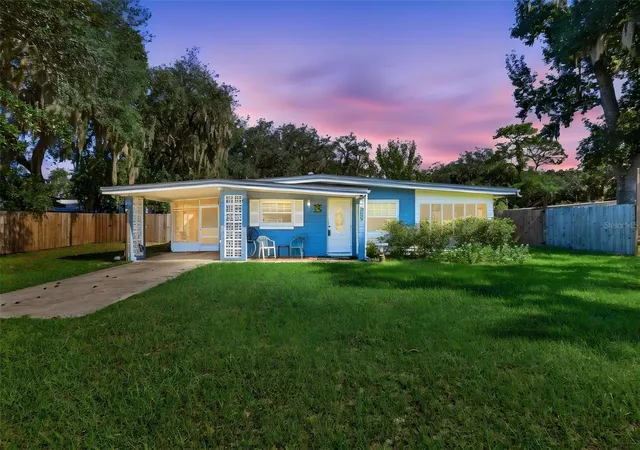 Photo 1 of Single family home for sale at 10345 N Haines Crk Rd, Leesburg, FL 34788 | MLS# V4951137 | Listing updated on 2026-10-08