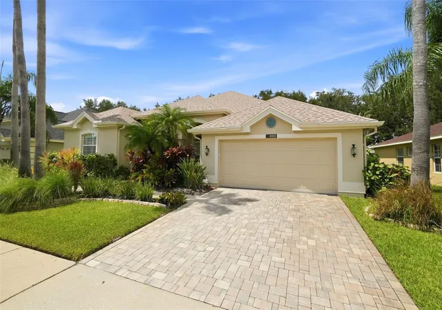 Photo 2 of Single family home for sale at 10649 Gooseberry Ct, Trinity, FL 34655 | MLS# W7889228 | Listing updated on 2026-09-19