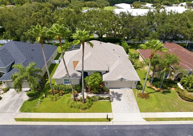 Photo 3 of Single family home for sale at 10649 Gooseberry Ct, Trinity, FL 34655 | MLS# W7889228 | Listing updated on 2026-09-19