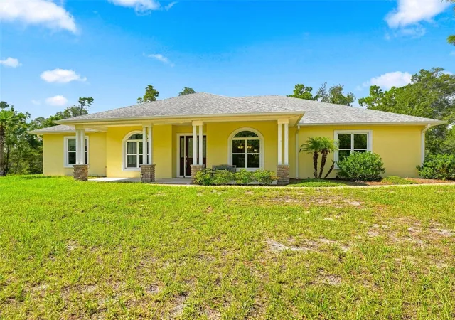 Photo 2 of Single family home for sale at 8333 Allen Dr, Weeki Wachee, FL 34613 | MLS# W7889229 | Listing updated on 2026-10-20