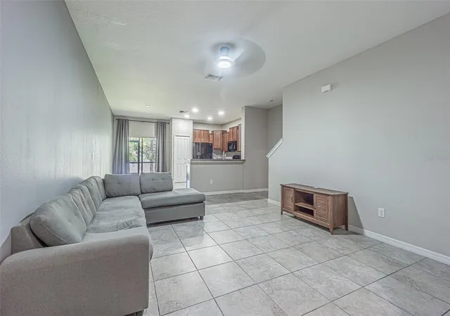Listing Photo 4 - Condo for sale in building located at 12923 Dream Catcher Wy, RIVERVIEW, FL 33579 - Unit #1