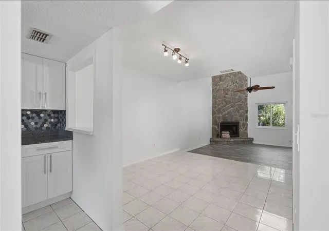 Photo 4 of Townhouse for sale at 5824 Idle Forest Pl, Tampa, FL 33614 | MLS# TB8545787 | Listing updated on 2026-09-18