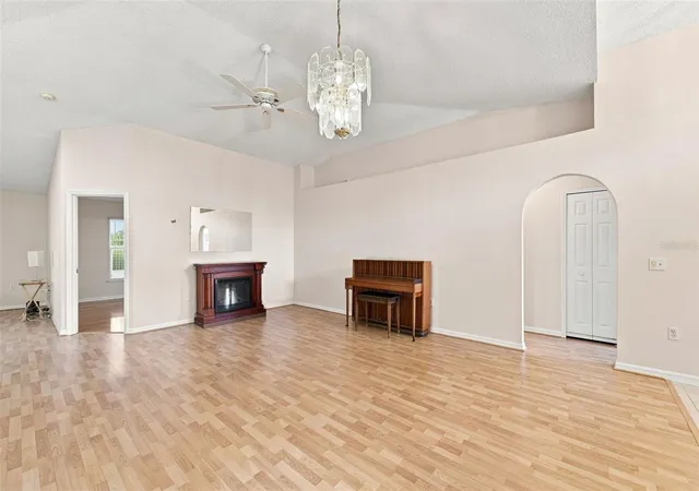 Photo 3 of Single family home for sale at 1181 Welch Hl Cir, Apopka, FL 32712 | MLS# O6439389 | Listing updated on 2026-09-12
