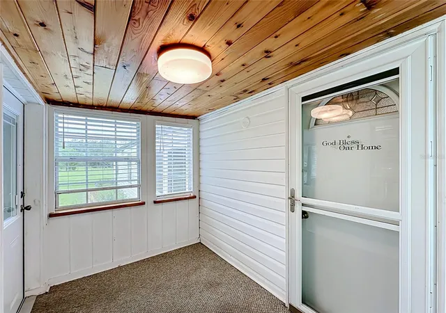 Photo 4 of Manufactured home for sale at 8313 NW County Rd 235, Alachua, FL 32615 | MLS# TB8545874 | Listing updated on 2026-09-18