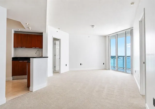 Photo 3 of Condo for sale at 241 Riverside Dr #2006, Daytona Beach, FL 32117 | MLS# O6439434 | Listing updated on 2026-09-30