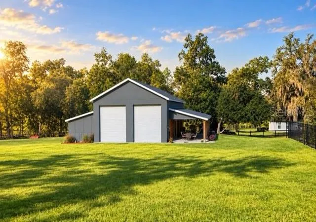 Photo 4 of Single family home for sale at 11707 SE 101st Court Rd, Belleview, FL 34420 | MLS# OM731783 | Listing updated on 2026-09-14