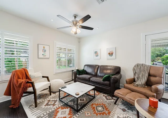 Photo 3 of Single family home for sale at 1145 Highland St S, Saint Petersburg, FL 33701 | MLS# O6439529 | Listing updated on 2026-10-08