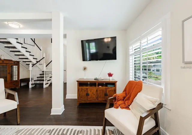 Photo 3 of Single family home for sale at 1145 Highland St S, Saint Petersburg, FL 33701 | MLS# O6439529 | Listing updated on 2026-10-08